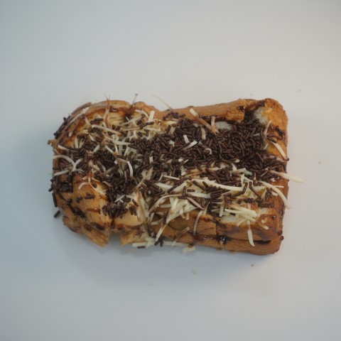 ROTI BAKAR COKLAT & KEJU π - Image 2